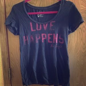 Classic navy blue American Eagle t-shirt